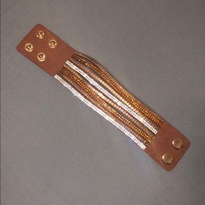 Brown snap button bracelet